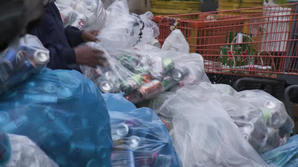 Brooklyn Recycling Center, Sure We Can, Fights for Higher Deposit for NYC Canners